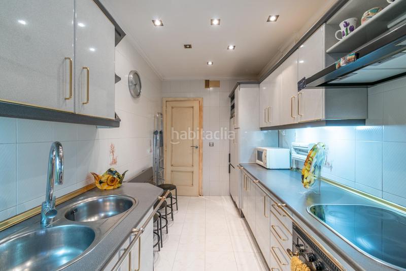 Foto be19a4c3-5a4b-413c-bcdb-dcf4101ab857. Piso vivienda en venta en avenida europa. en Almuñecar centro Almuñécar