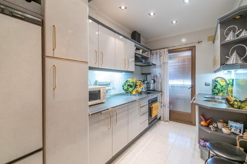 Foto da230d79-a3d6-431d-b6c8-26906b4d73e5. Piso vivienda en venta en avenida europa. en Almuñecar centro Almuñécar