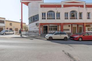 Piso  Calle doctor jimenez rueda. Piso en venta  centro atarfe