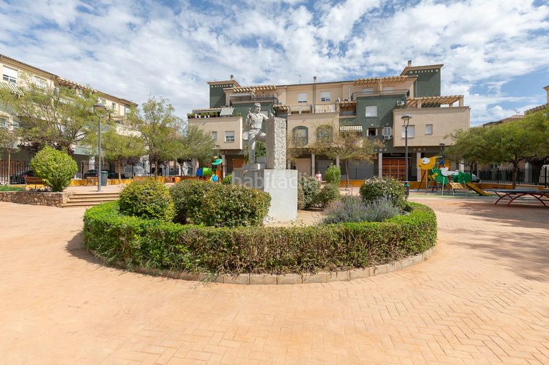 Foto 6f5fed49-626c-4080-bd4e-9912cc255dd4. Local comercial a calle de comares 34 a Atarfe
