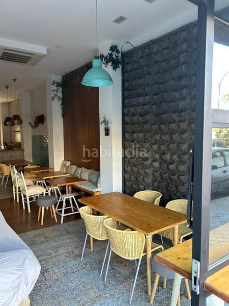 Foto b400c2c5-bcc1-4af6-a312-b007e6e98028. Lloguer local comercial a calle ramón y cajal 9 a Granada