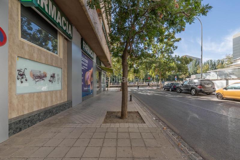 Foto f8a094b3-e994-4991-adc0-f31648331c6c. Aparcament cotxe a Fígares Granada
