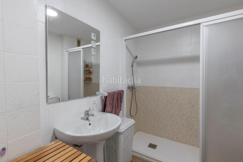 Foto f8d66234-66a1-4500-9317-a36367e96375. Appartement avec chauffage parking dans parque nueva Granada Granada