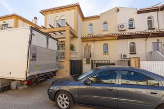 Maison jumelée  Calle poleo(chaparral). Encantadora casa pareada en el chaparral albolote, reformada y l