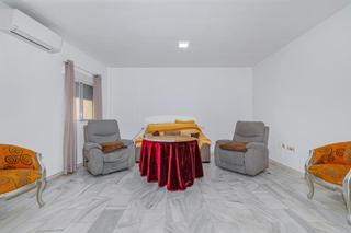 Maison  Calle enmedio. Descubre tu nuevo hogar en el corazón de albolote!