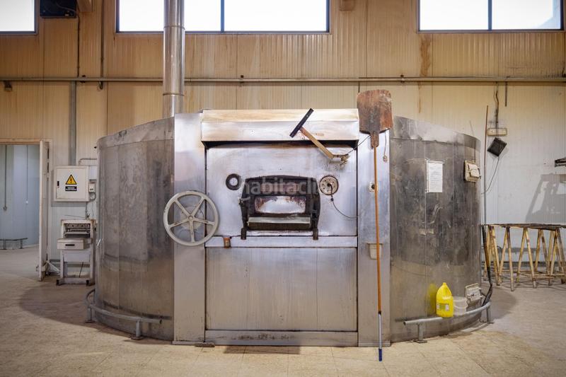 Foto 71cb104a-821e-47c6-acb8-5469e62d20bc. Bâtiment à usage industriel dans Alfacar