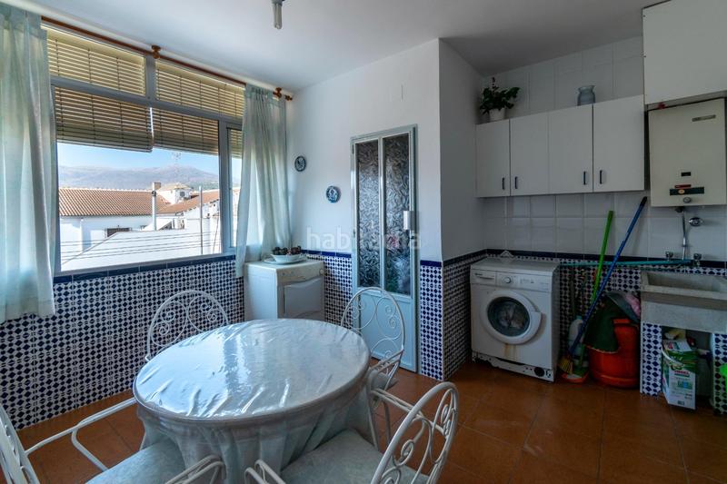 Foto 60f5a8c9-cbb4-454e-94f6-02cba95e36c2. Maison jumelée avec parking dans Salar