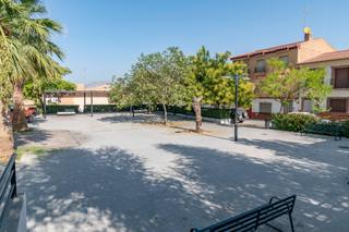 Casa adossada a Salar. Descubre tu nuevo hogar en el encantador pueblo de salar!