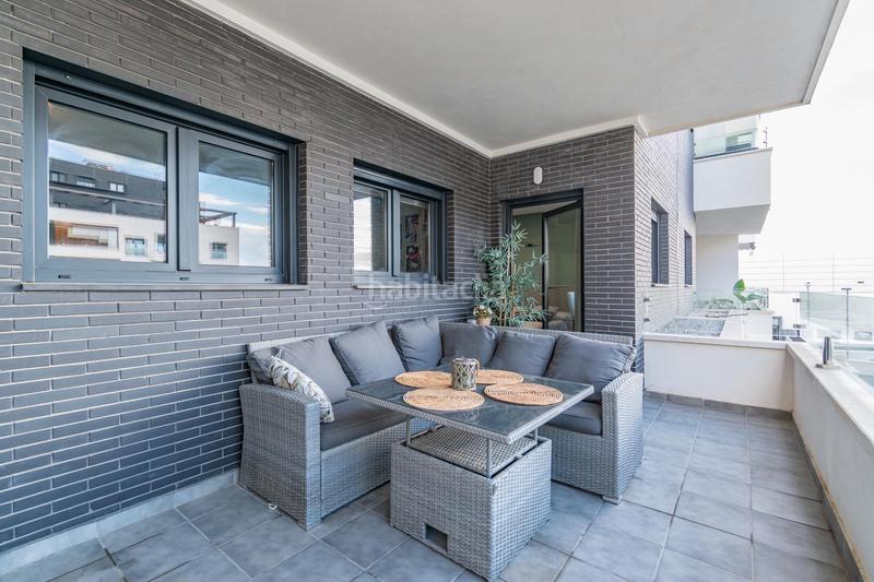 Foto 285199db-8b77-4de6-97a0-b11b0981b0de. Pis amb calefacció aparcament piscina a San Miguel Armilla