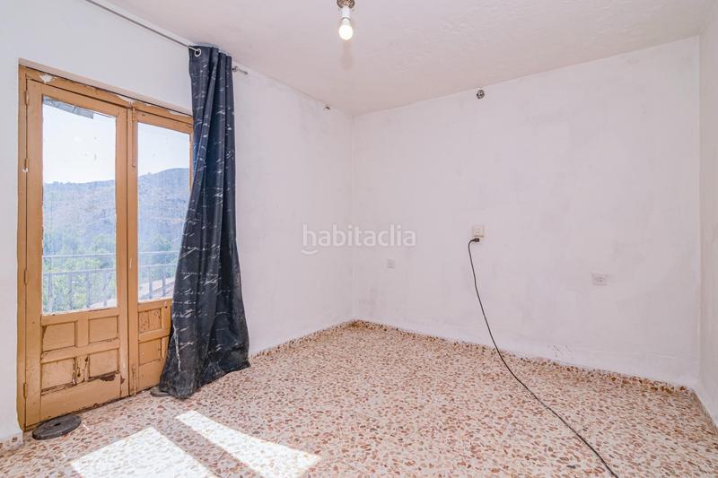 Foto bed2928f-5483-41b0-85fd-b18e1d67c40e. Maison dans Quéntar