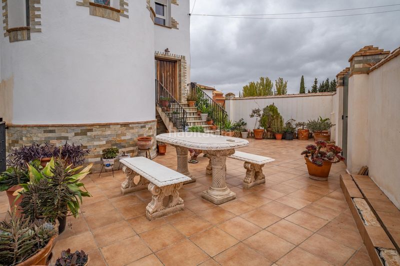 Foto d9581708-61d0-49fb-bcab-fe9d88082779. Chalet in ldo. sanson carrasco 10 in Villa de Otura