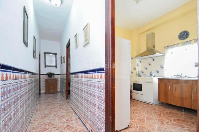 Foto 33b9a0c3-bef5-42f8-bf14-496de380f952. Casa amb aparcament a Atarfe