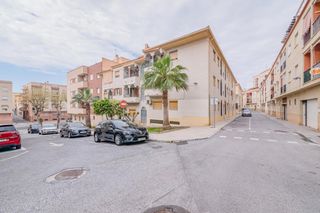 Pis  Calle hoyo de paterna. Oportunidad en venta en torrenueva de piso 3 dormitorios  a 200