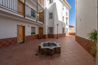 Flat in Echegaray 4. Piso en esquina en ogijares