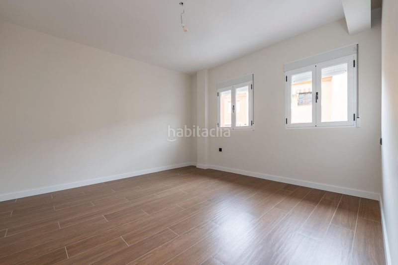 Foto f441b95c-6e04-48cc-ac3c-17202c1eb9f7. Casa amb aparcament a Alfacar