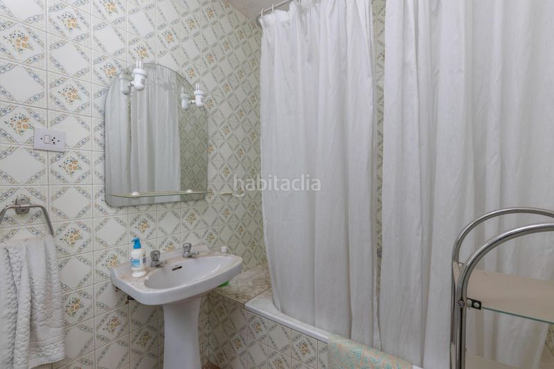 Foto a90042bd-7bae-49e6-b33c-519cccc723d9. Casa amb aparcament piscina a Cájar
