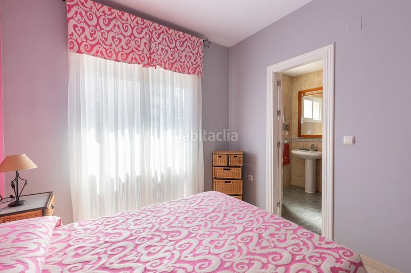 Foto 41f568df-5cd3-44d7-bb7d-726133e9439d. Piso en camino camino pelaillo 34 vivir junto al mar, con todo lo que necesitas piso en venta en playa 83 m2 3 dormitorios 2 baños terraza con vistas en Motril