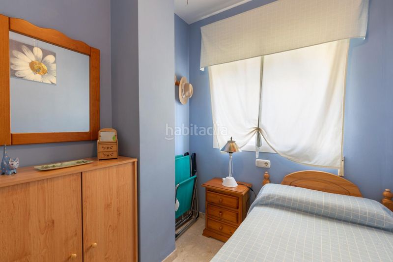 Foto ec464cb7-ccad-4f17-908a-bf60c3d36b3a. Piso en camino camino pelaillo 34 vivir junto al mar, con todo lo que necesitas piso en venta en playa 83 m2 3 dormitorios 2 baños terraza con vistas en Motril