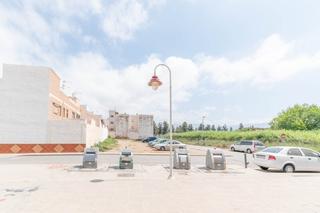 Terreny residencial  Calle calle amura de estribor. Parcela  cerca  al puerto de motril para residencial