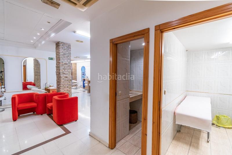 Foto dd9fb10f-8edd-40c3-9b55-256b72668f6f. Locale commerciale in Centro - Sagrario Granada