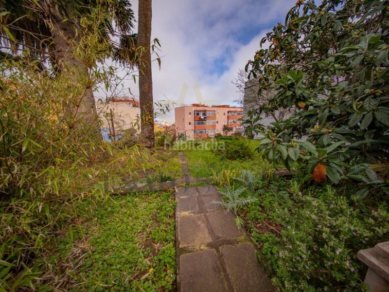 Foto 5c729ff9-fd81-44d6-be58-1ebdd5de5f98. Chalet con parcheggio piscina in Los Realejos pueblo Realejos (Los)