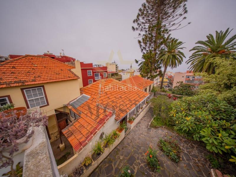 Foto c8535695-62f5-422a-a90c-cdae0cb421ea. Chalet con parcheggio piscina in Los Realejos pueblo Realejos (Los)