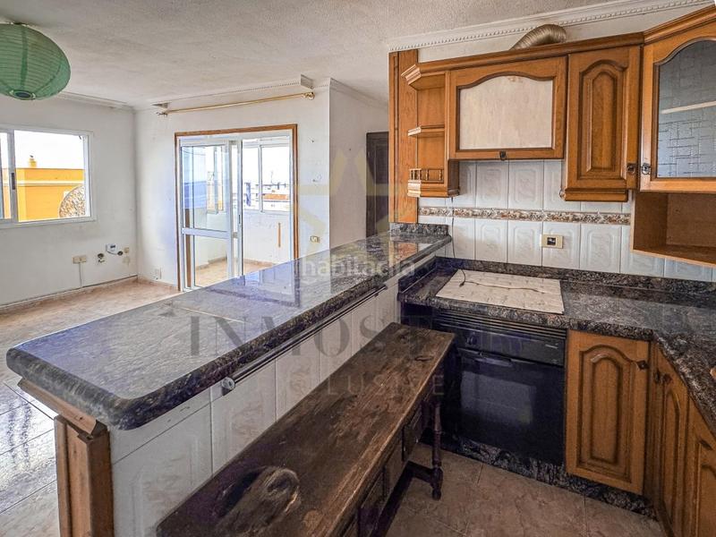 Foto ad94fd83-4398-4024-8ef4-40cf6afd2c3f. Pis a Candelaria - playa la viuda Candelaria