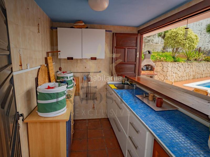 Foto 2135a133-a2d1-43a4-8d1d-26a1ac02343d. Maison avec piscine dans Sauzal (El)