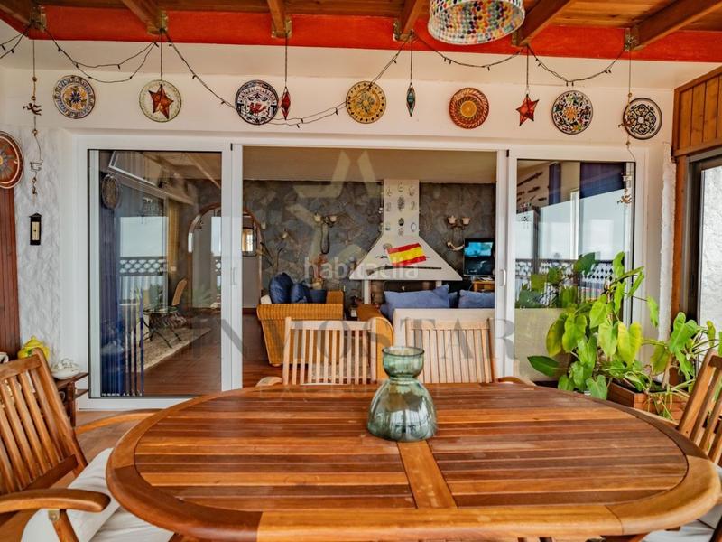 Foto 2692fa24-dad9-4a3f-9930-aa0b3001e26f. Maison avec piscine dans Sauzal (El)