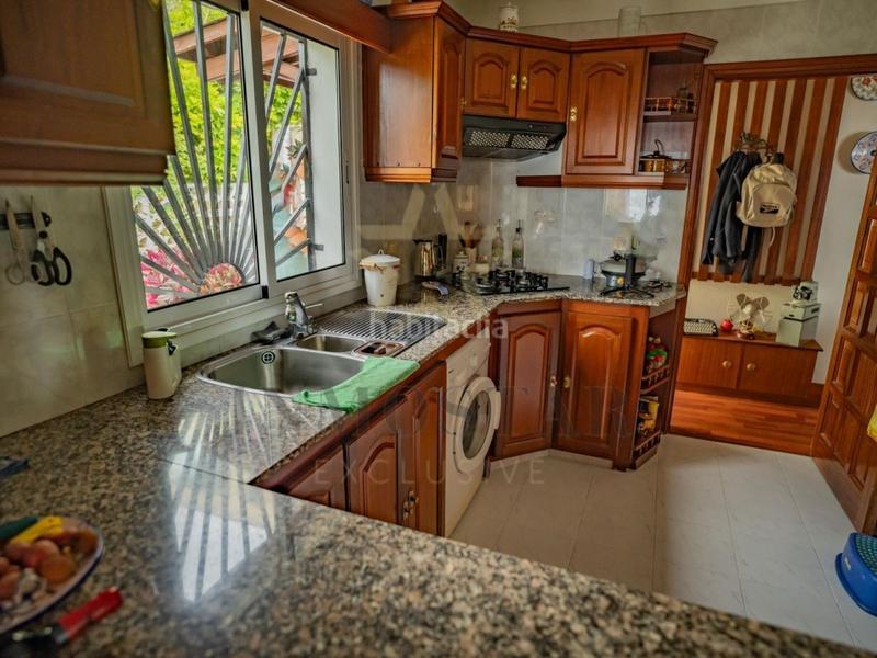 Foto 33b41ee8-79be-4d77-8f60-a355ba73dd4d. Maison avec piscine dans Sauzal (El)