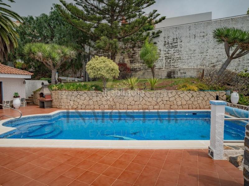 Foto 854e1a0f-d09d-4bfa-b58e-4ada0dfbca7d. Maison avec piscine dans Sauzal (El)