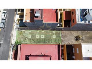 Terreny residencial  N/a. Terreno urbano con proyecto en parque de la reina