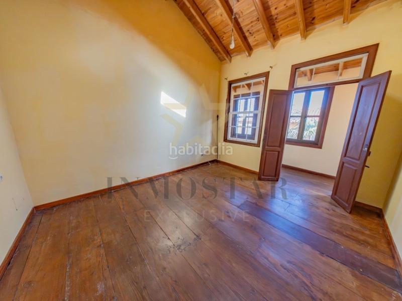 Foto afb8e682-379f-42f8-87c5-cdb89ea27d7d. Chalet con parcheggio in Icod El Alto Realejos (Los)