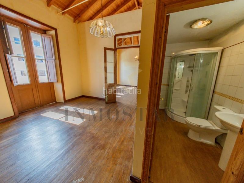 Foto b29d06bf-b475-496e-839d-53dd20ec612d. Chalet con parcheggio in Icod El Alto Realejos (Los)