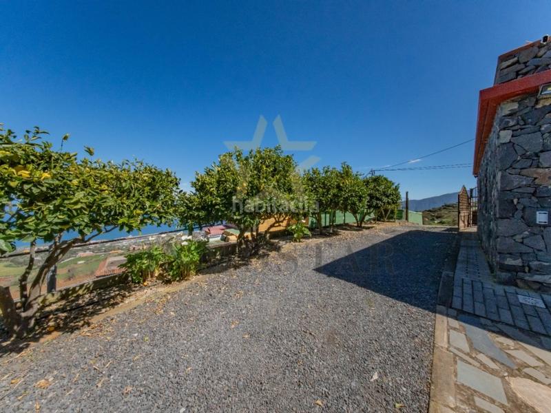 Foto 46e2260f-bd4c-4ca8-99ae-14fc3a1e81de. Chalet con parcheggio in Montaña - Zamora Realejos (Los)