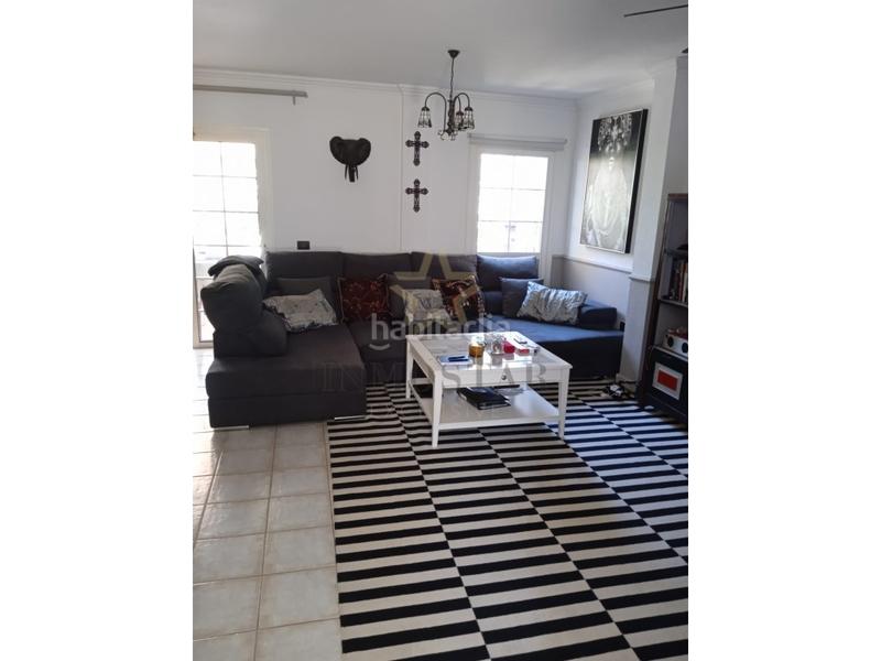 Foto 092eb89b-ccd5-41c2-8c8d-b76aa2c48021. Casa a schiera con piscina in Chayofa Arona