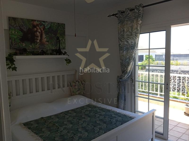 Foto 336cda50-5b84-46f3-abf0-2e30ea9b3eed. Casa a schiera con piscina in Chayofa Arona