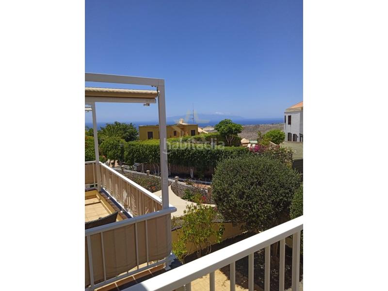 Foto 4b17ced0-1ab1-4fad-a68b-98ecdc081cfd. Casa a schiera con piscina in Chayofa Arona