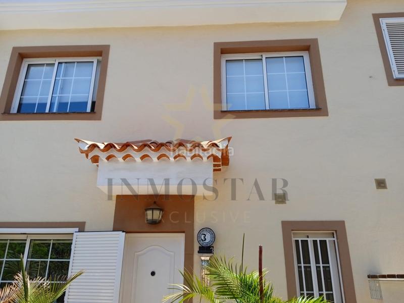 Foto 9afa63f9-79b8-44c0-a221-c10f3bd02e04. Casa a schiera con piscina in Chayofa Arona