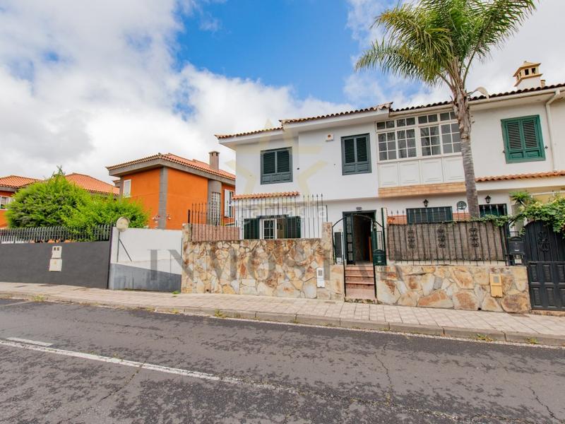 Foto 43073f26-9737-4976-a501-1f41db33c8e1. Casa amb aparcament a Tacoronte - los naranjeros Tacoronte