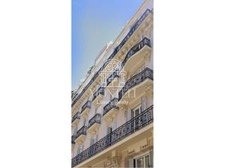 Piso en Recoletos. Monteli luxury realty comercializa espectacular piso , con magni