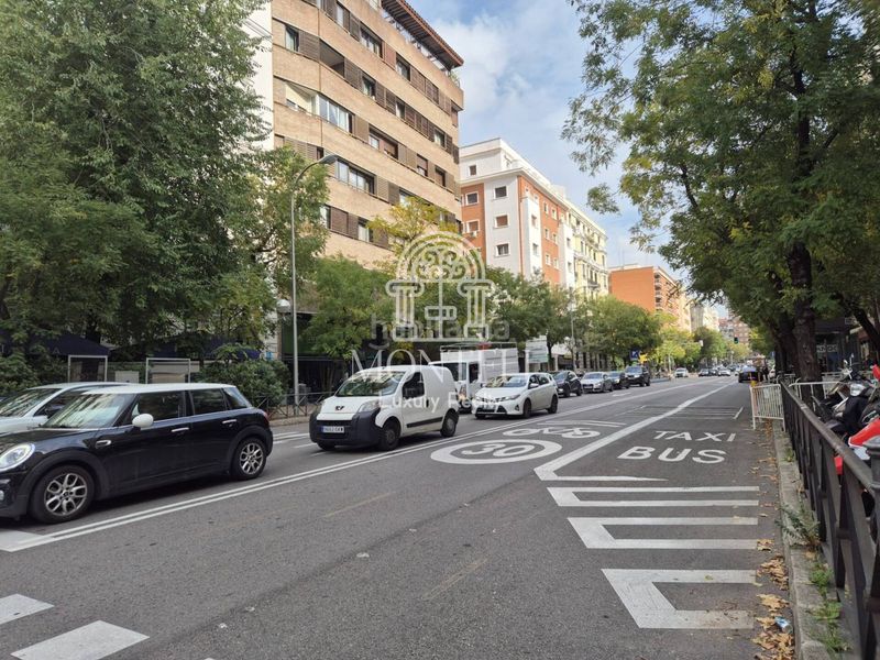 Foto 362b49bc-2b07-4337-8c44-09b3144bc645. Rent flat with heating parking in Lista Madrid