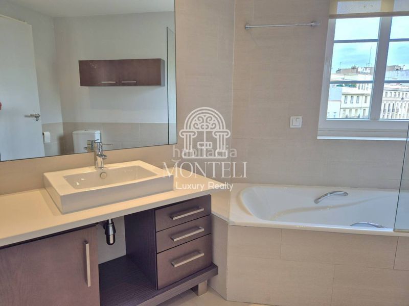 Foto faf42286-29d1-4de5-9ab3-81ccd6f3c3dc. Rent flat with heating parking in Lista Madrid