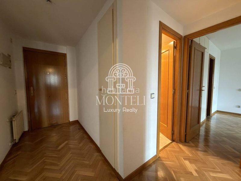 Foto 7b64fc24-4225-45d2-ba96-e594713785f5. Flat with heating parking pool in Costillares Madrid