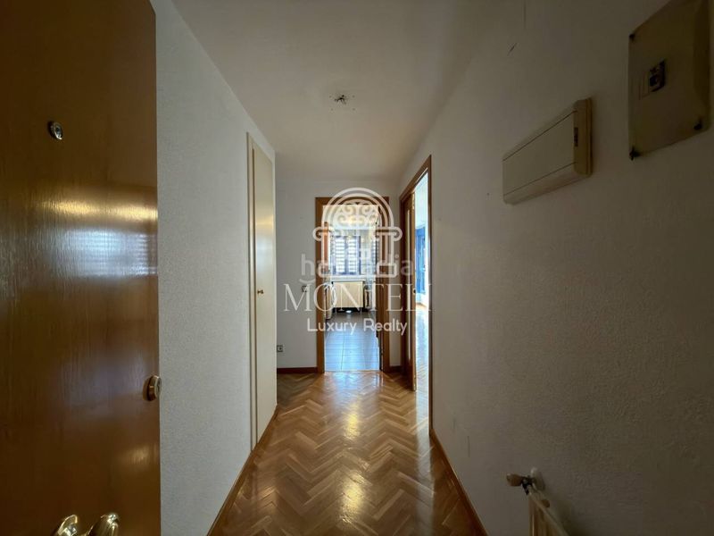 Foto 7d0d0f40-1485-4f4d-9556-d594ed29d164. Flat with heating parking pool in Costillares Madrid