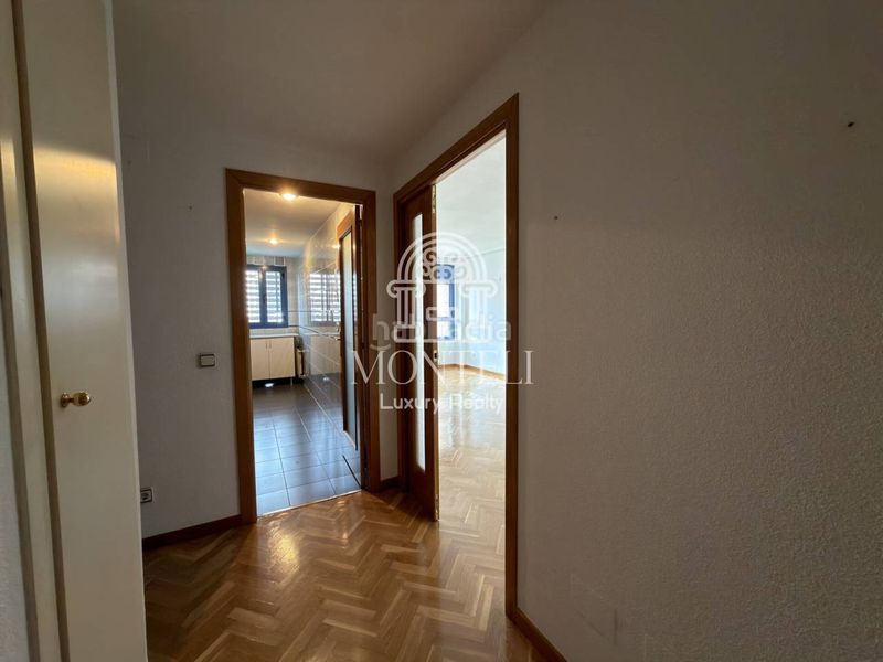 Foto a1477d13-aa57-4c2b-bac3-6d1a1f1ed7f5. Flat with heating parking pool in Costillares Madrid