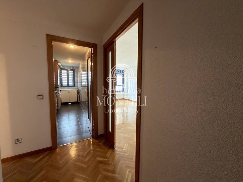 Foto d8de48e3-8a6f-4d0e-a709-b49590919f29. Flat with heating parking pool in Costillares Madrid