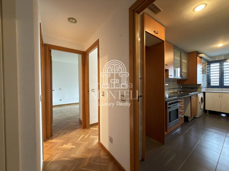 Foto f7bb795b-85f2-4933-a1dc-6394f2ff7f17. Flat with heating parking pool in Costillares Madrid
