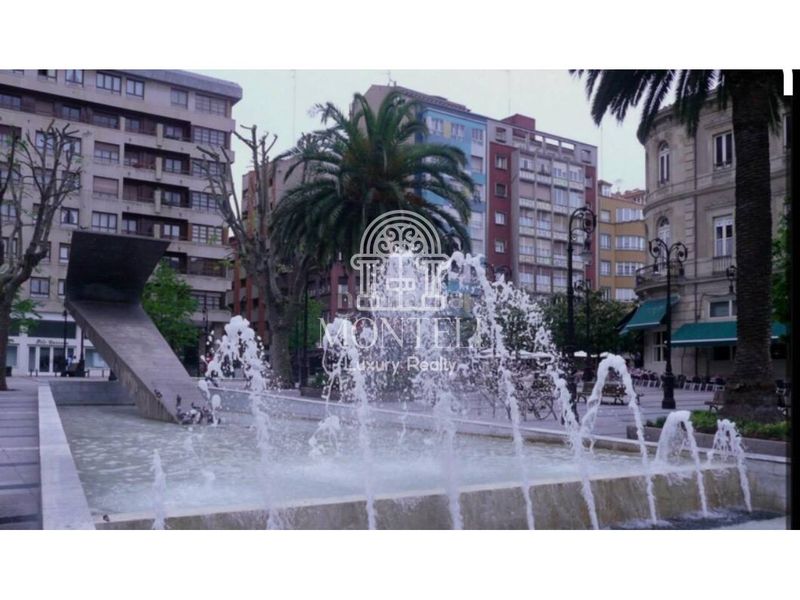 Foto dadb3368-2806-476b-8132-d5daeb19fbc2. Pis a Centro Gijón