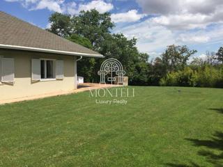 Maison à Villafranca del Castillo. Casa en venta en villafranca del castillo